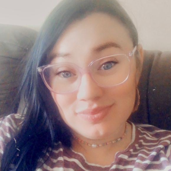 Meet your Posher, Natalie - Picture 1 of 1